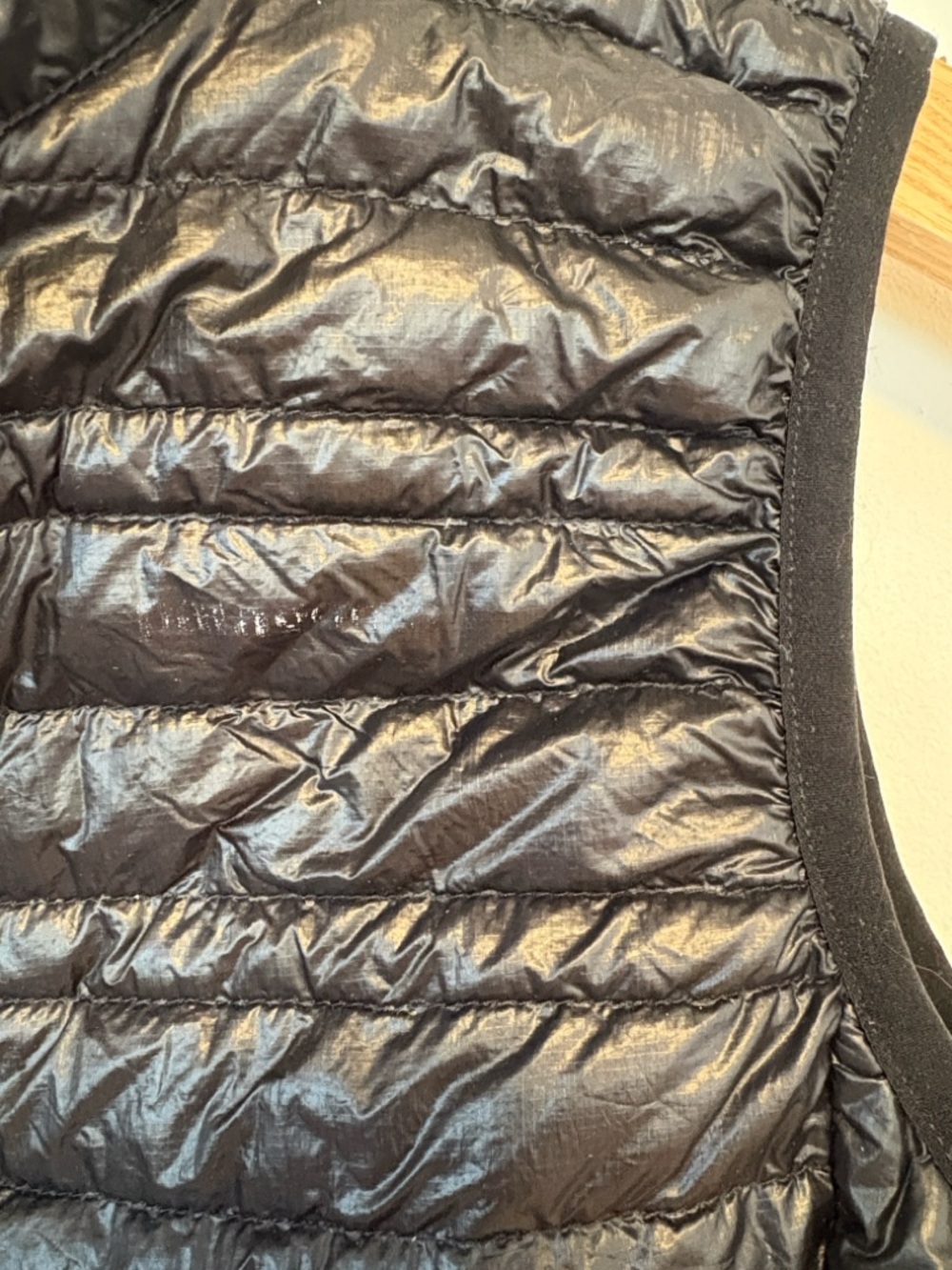Patagonia Women's Ultralight
Down Vest , sz : XS - Picture 6 of 6